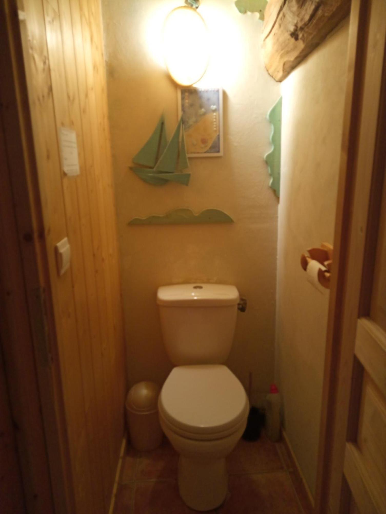 Gites Des Esselards Yzeron Quarto foto