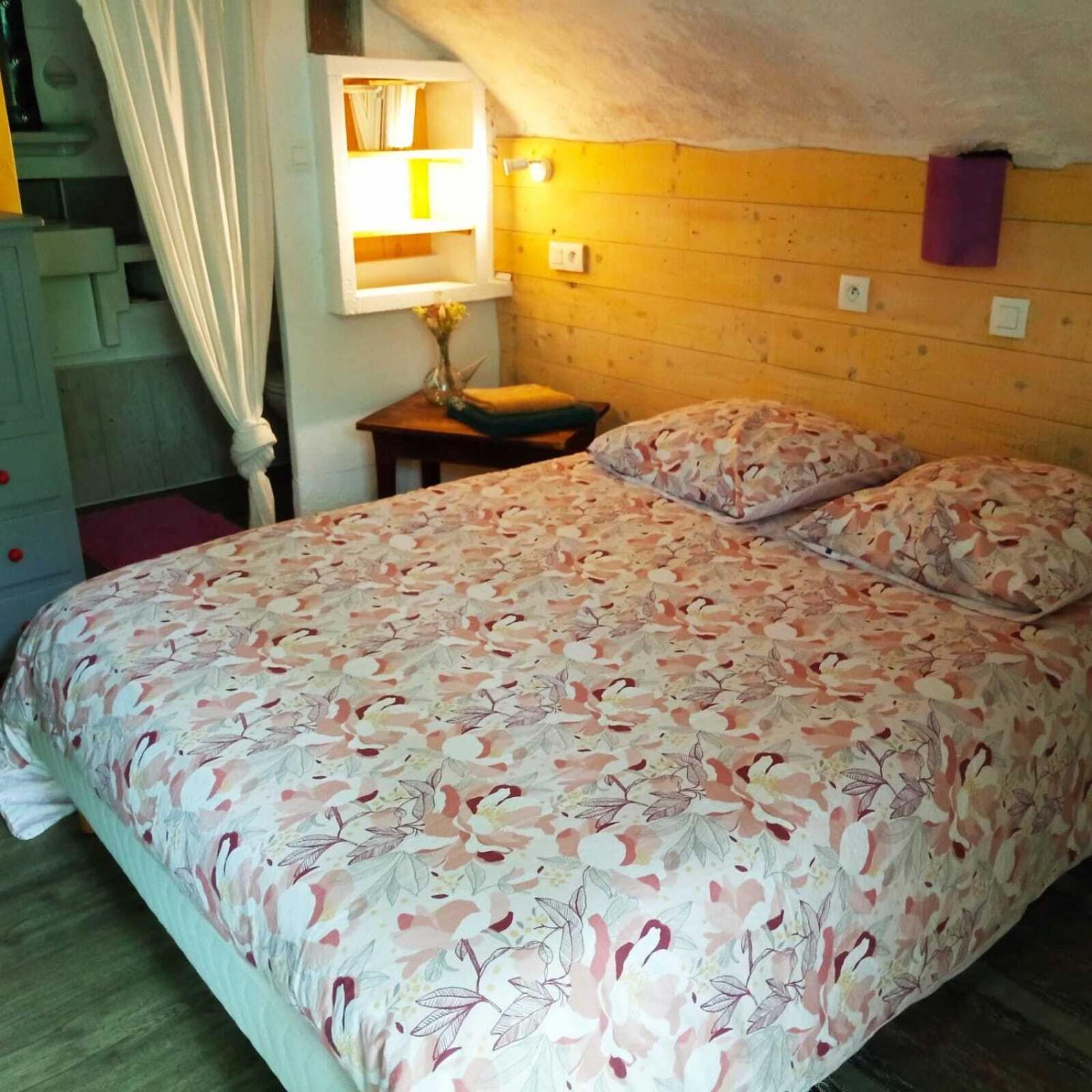 Gites Des Esselards Yzeron Quarto foto