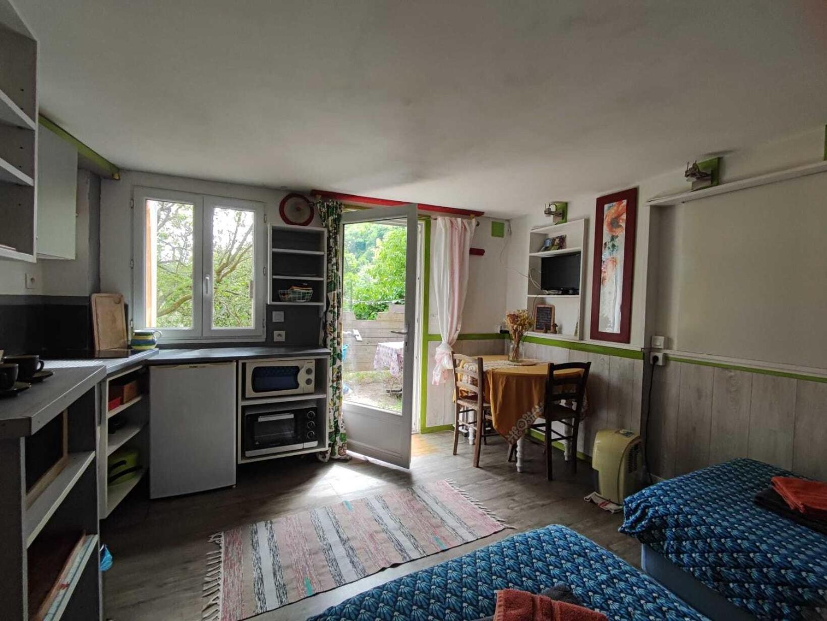 Gites Des Esselards Yzeron Quarto foto